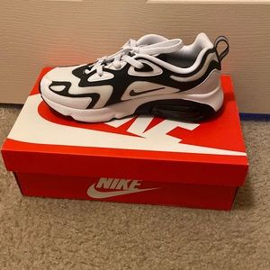 Women’s Air Max 200